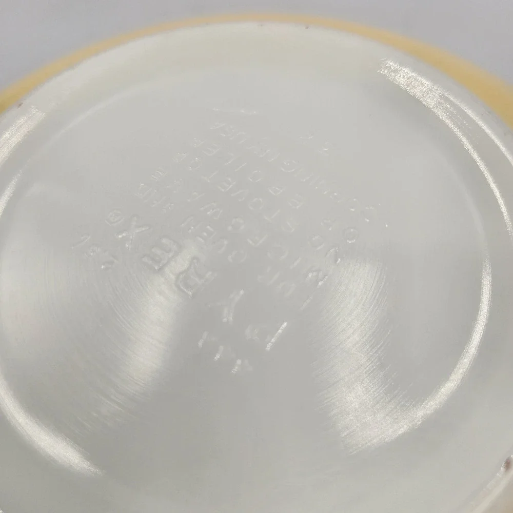 Vtg. Pyrex Shenandoah Cinderella Yellow & Green Nesting 2.5L Mixing Bowl #443